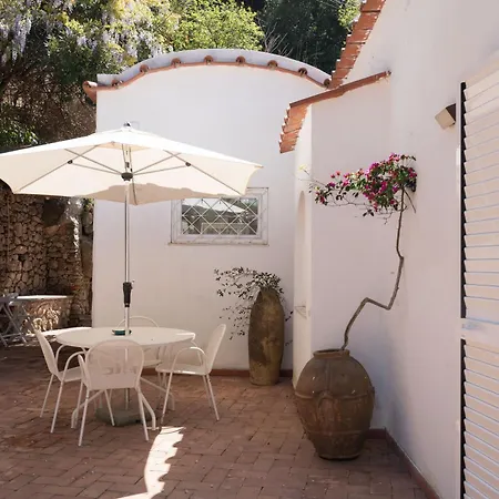 Casa de Férias La Casa Di Enzo Capri